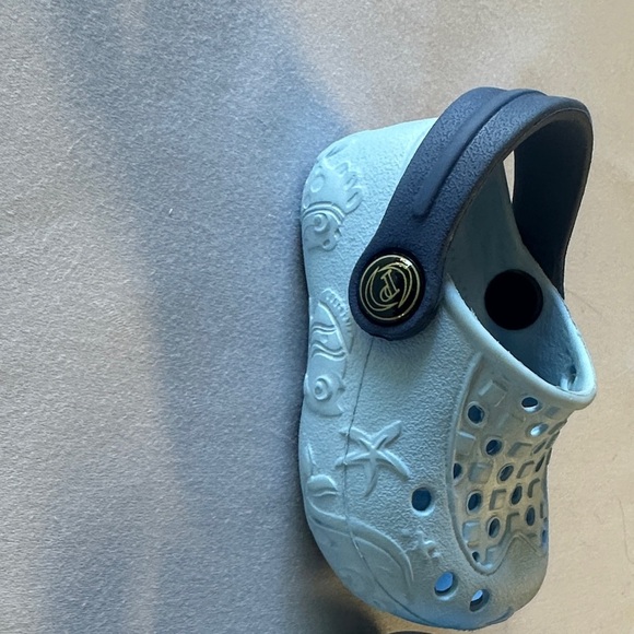 The Children's Place - Light Blue Clogs/water shoes Sandals with Heel Strap - Picture 7 of 11